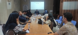 برگزاری جلسه بررسی اختلالات روانپزشکی با حضور پزشکان خانواده در شبکه بهداشت کوه‌چنار